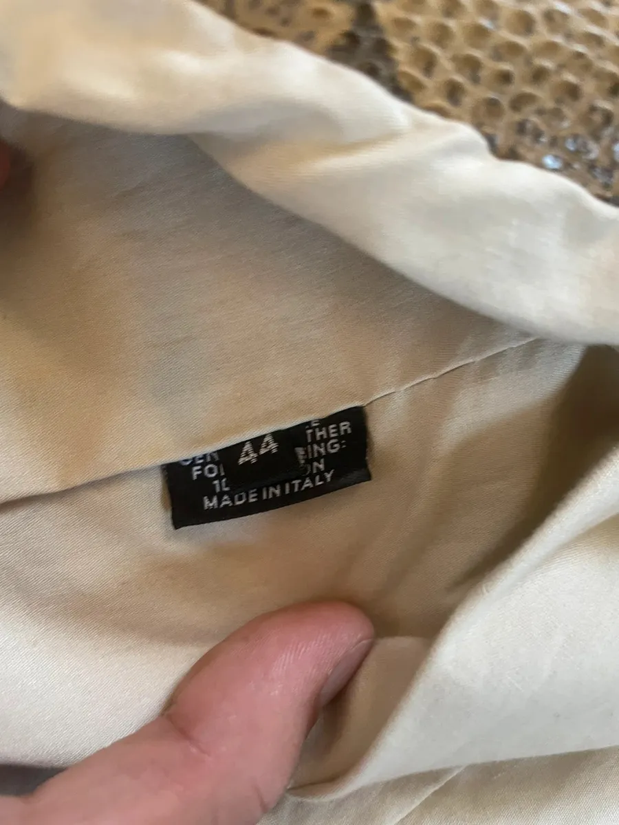 Très bon état Veste en cuir effet serpent 3