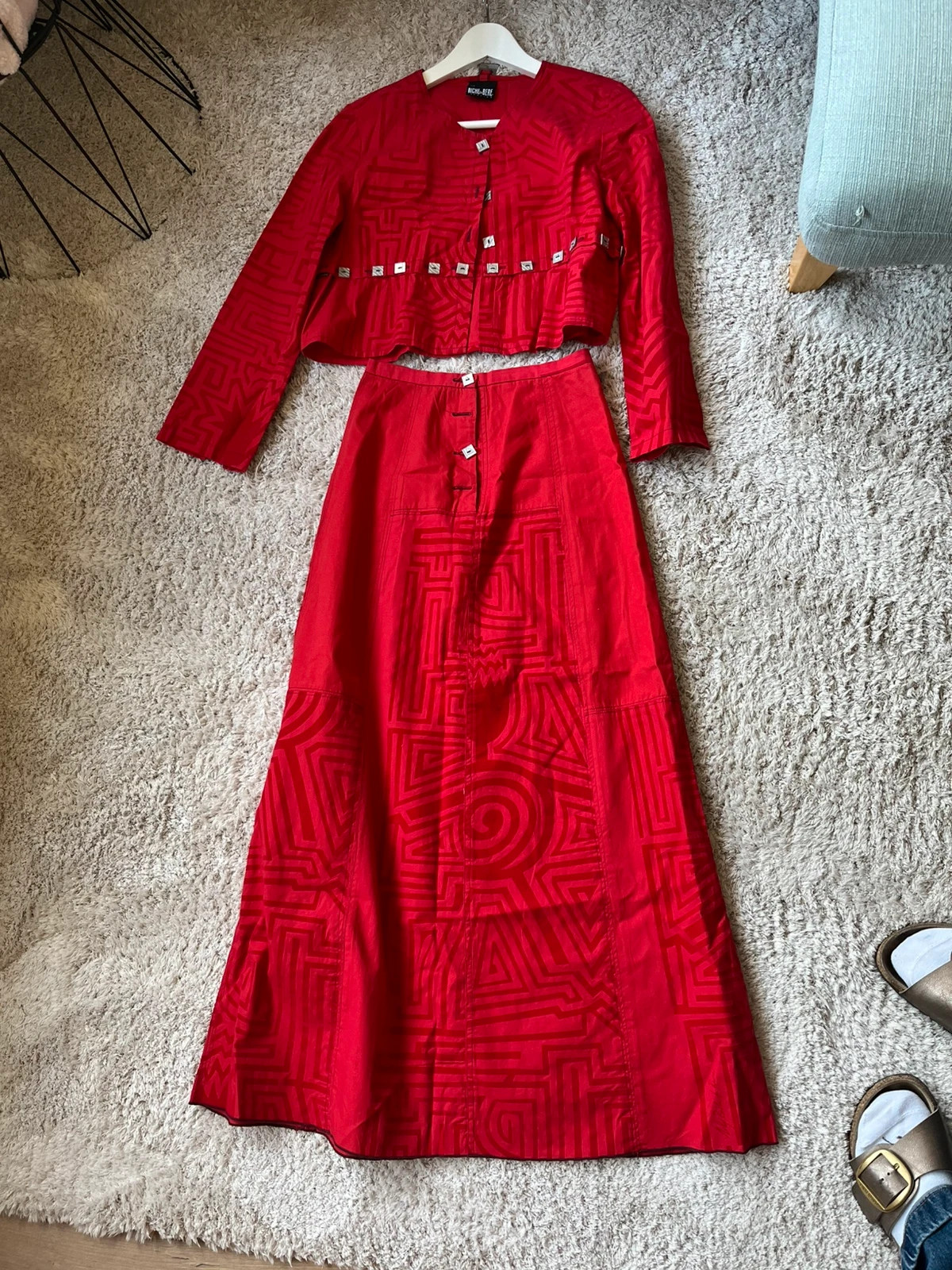 Veste Biche de Bere.Motifs géométriques légèrement en relief en velours 8