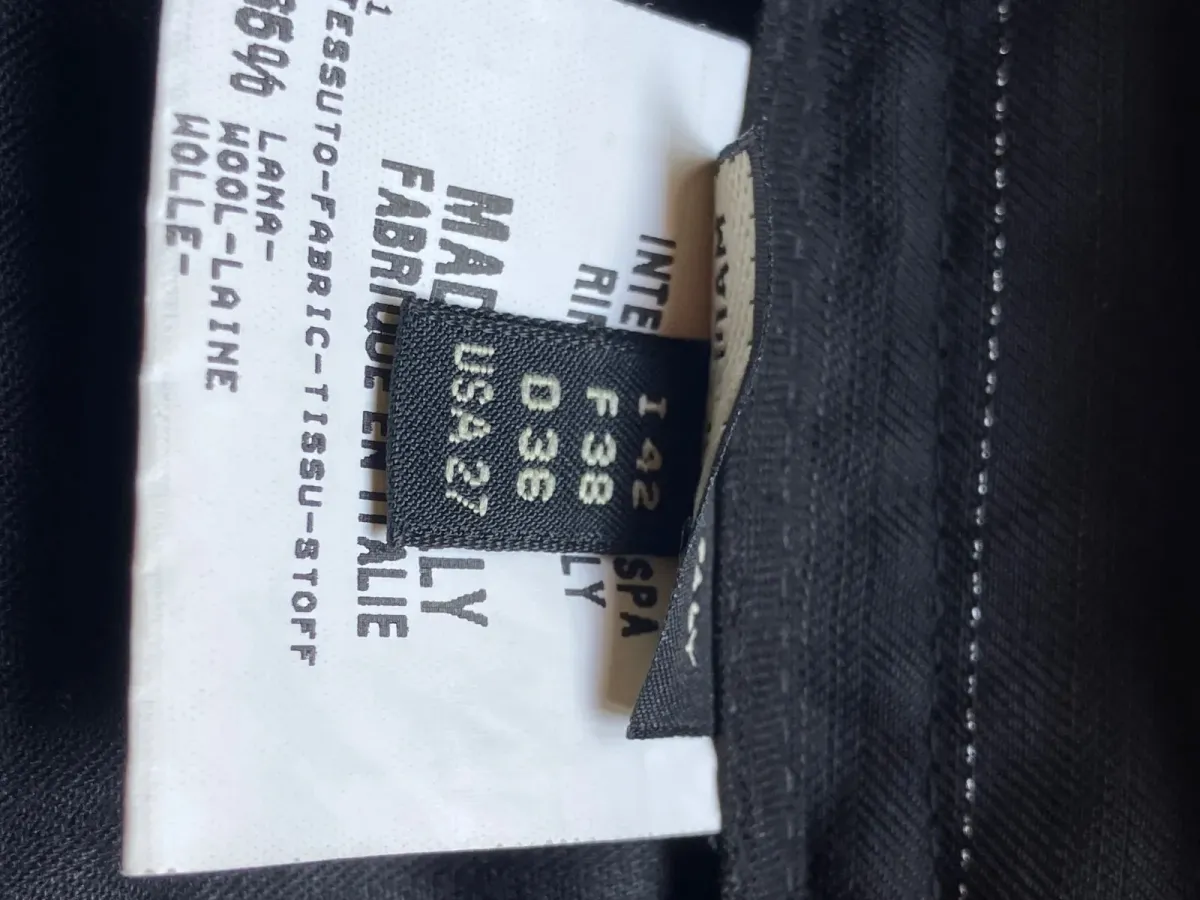 Pantalon de costume, neuf noir à liseré argenté, neuf, jamais porté, taille 38 8