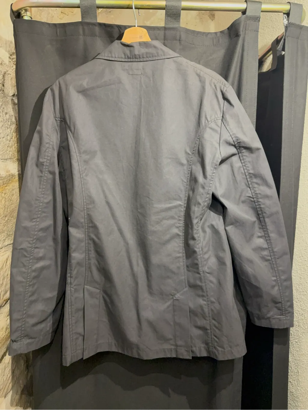 Veste blazer décontractée Noir en coton avec des boutons étoile rouges, taille M-L, fabriquée au Japon. 2