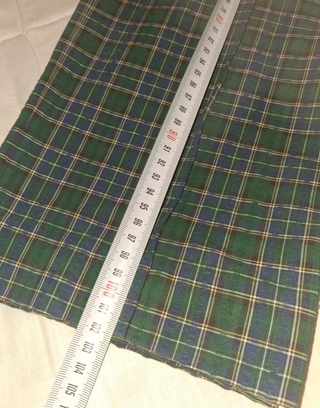 En très bon état. Pantalon légé et agréable a porter. 5