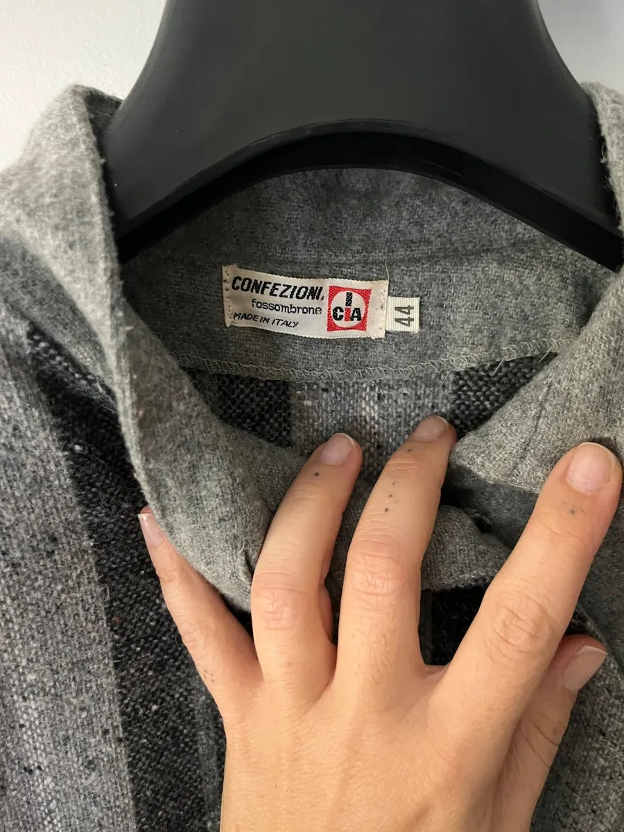 Robe vintage grise à rayures Manches Chauve-souris 3