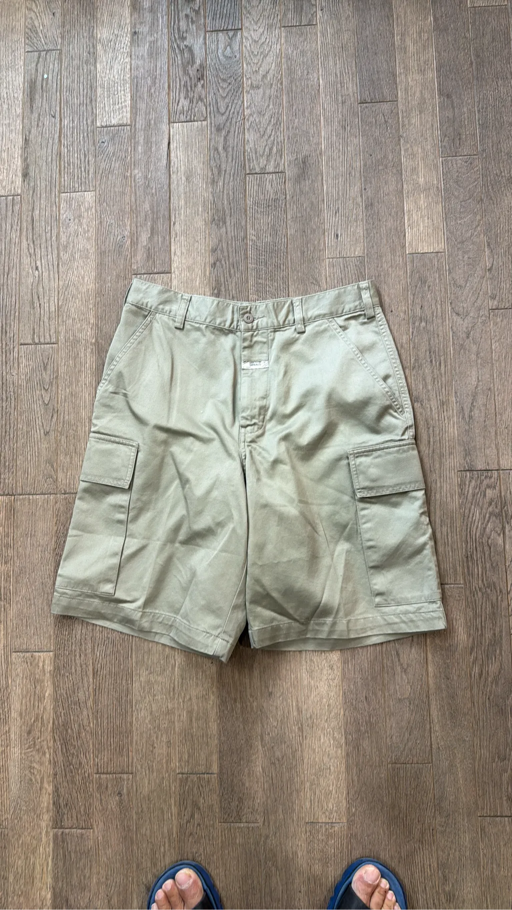 Khaki beige cotton cargo shorts by Marithé + François Girbaud. 1