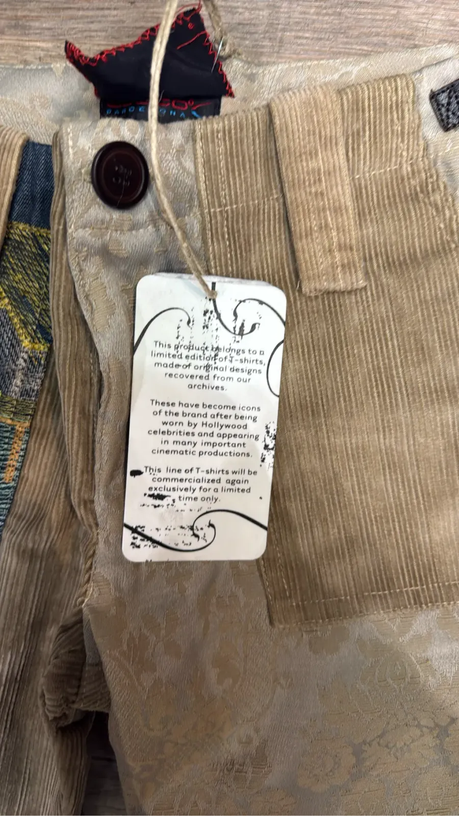 Olibo Vintage two-tone flared trousers in beige corduroy and cream jacquard fabric with embroidery on the thigh. 4