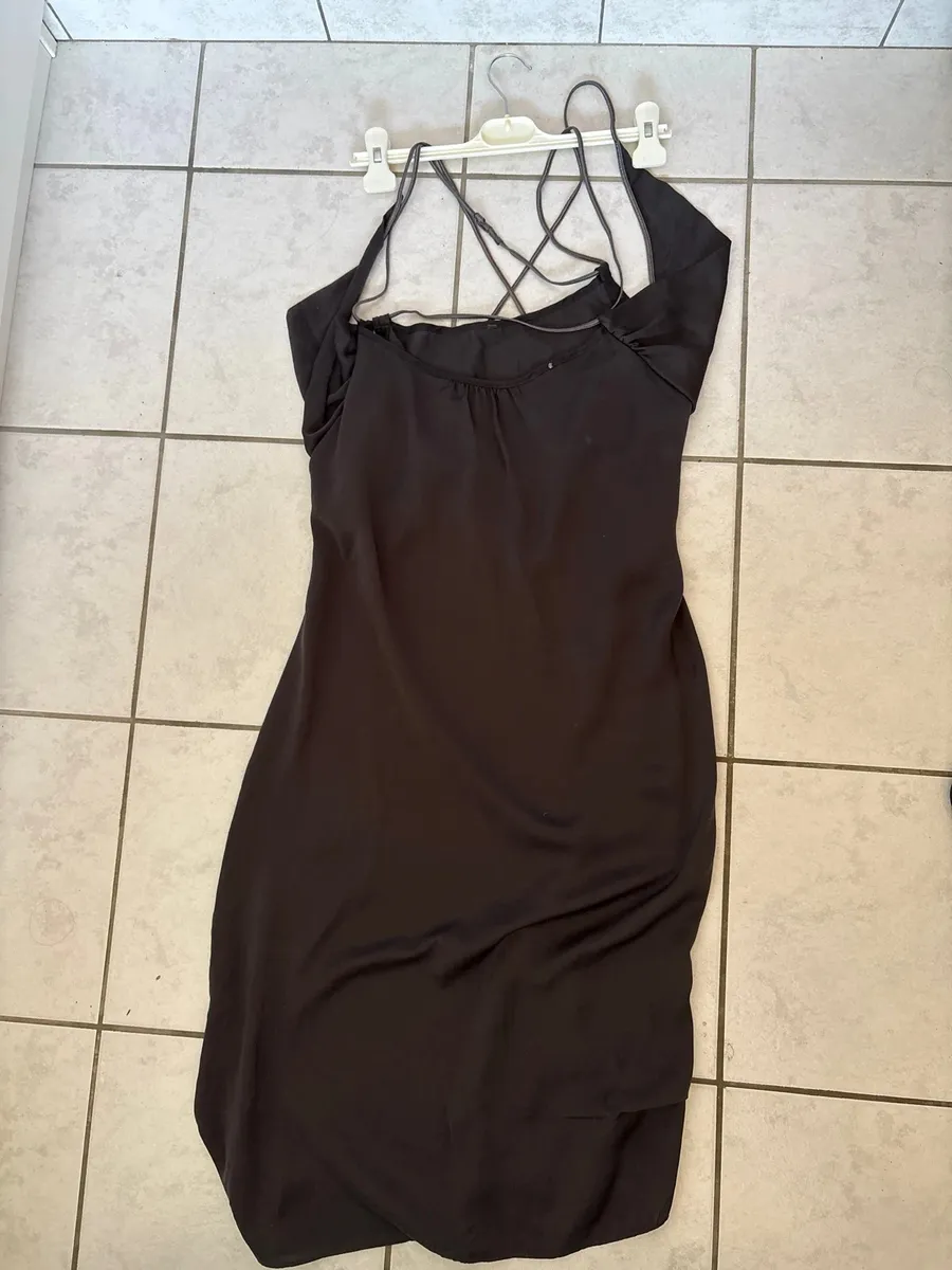 Robe légère Cop.Copine grise, style décontracté des années 2000. Une pièce vintage authentique pour un look estival.