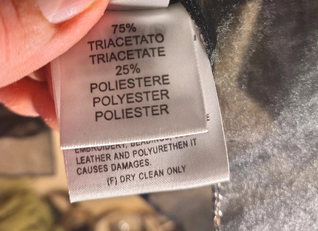 Housse de vêtement élégante Musani Neuve sans étiquette Mesures en photo 5