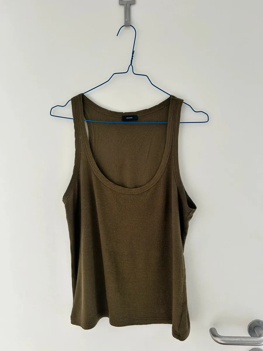 Débardeur Joseph en lin et élasthanne kaki, taille L, une pièce vintage unisexe confortable et polyvalente.