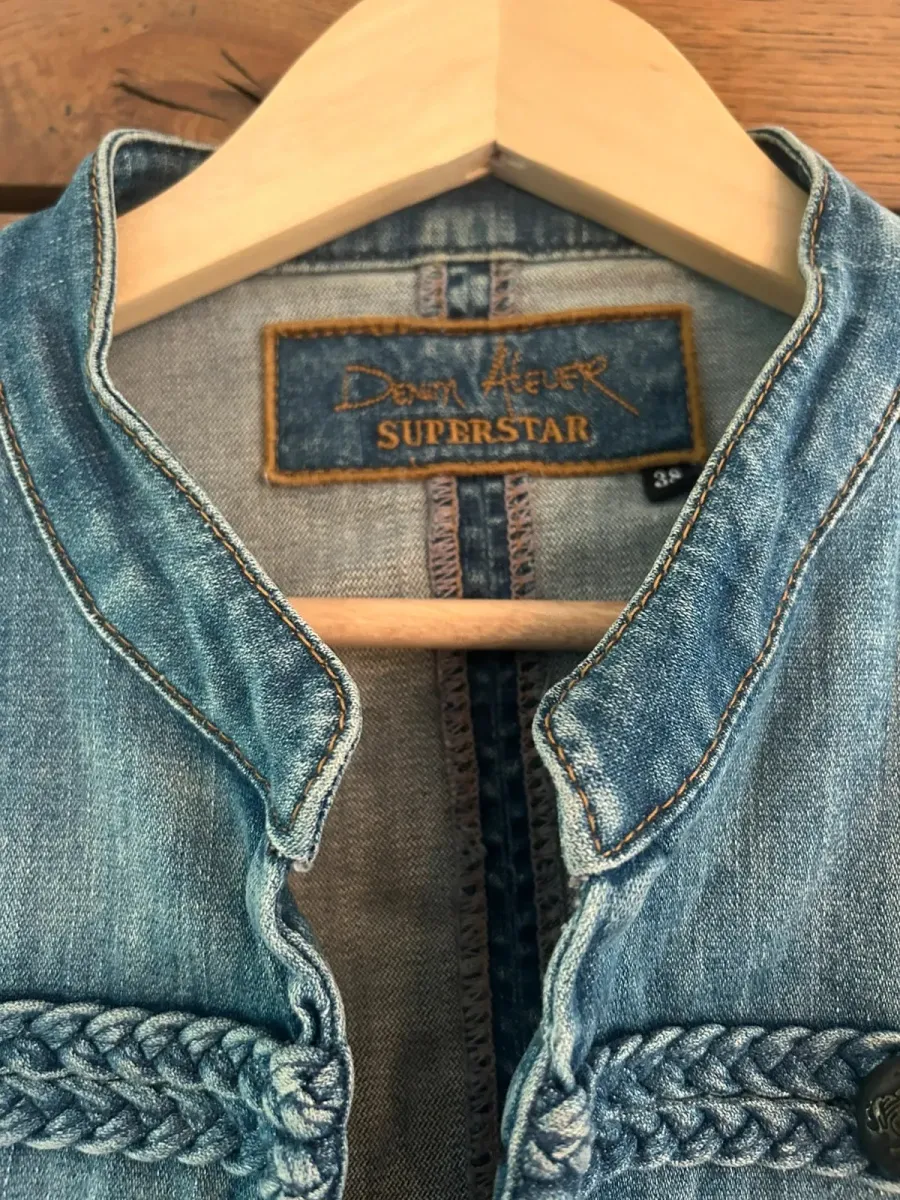 Veste en jean Napoléon à attache crochet 4