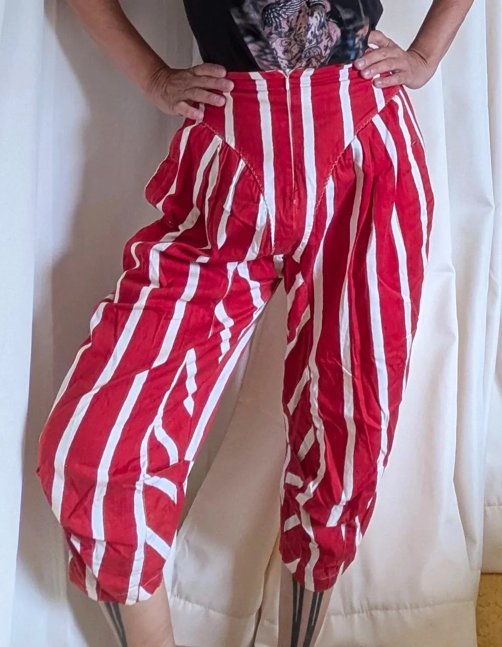 Marithé + François Girbaud cropped trousers, vintage designer piece. Very good condition. Size S (36).