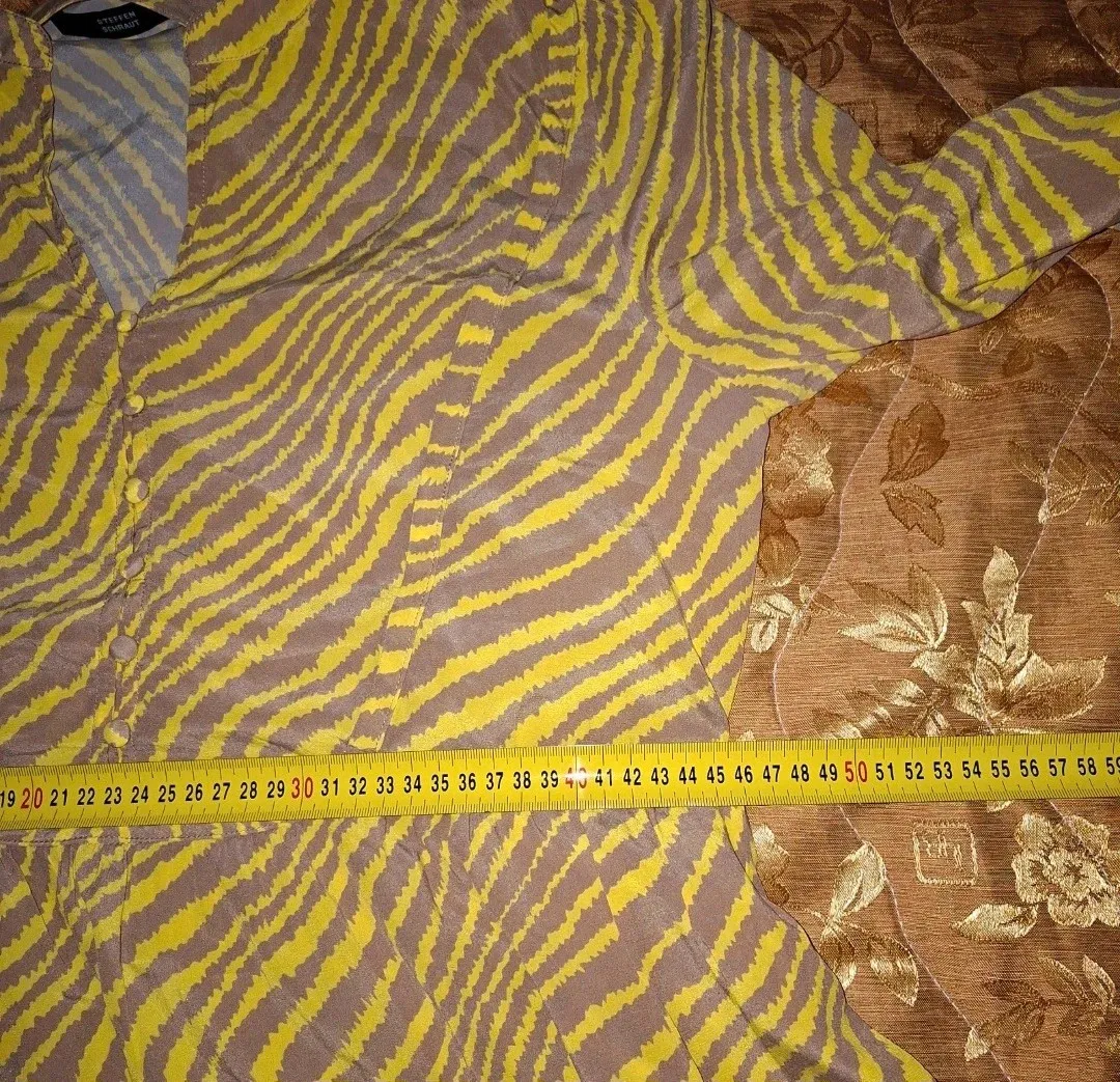 In perfect condition, no flaws
Fits M-L
Elasticated waist 11