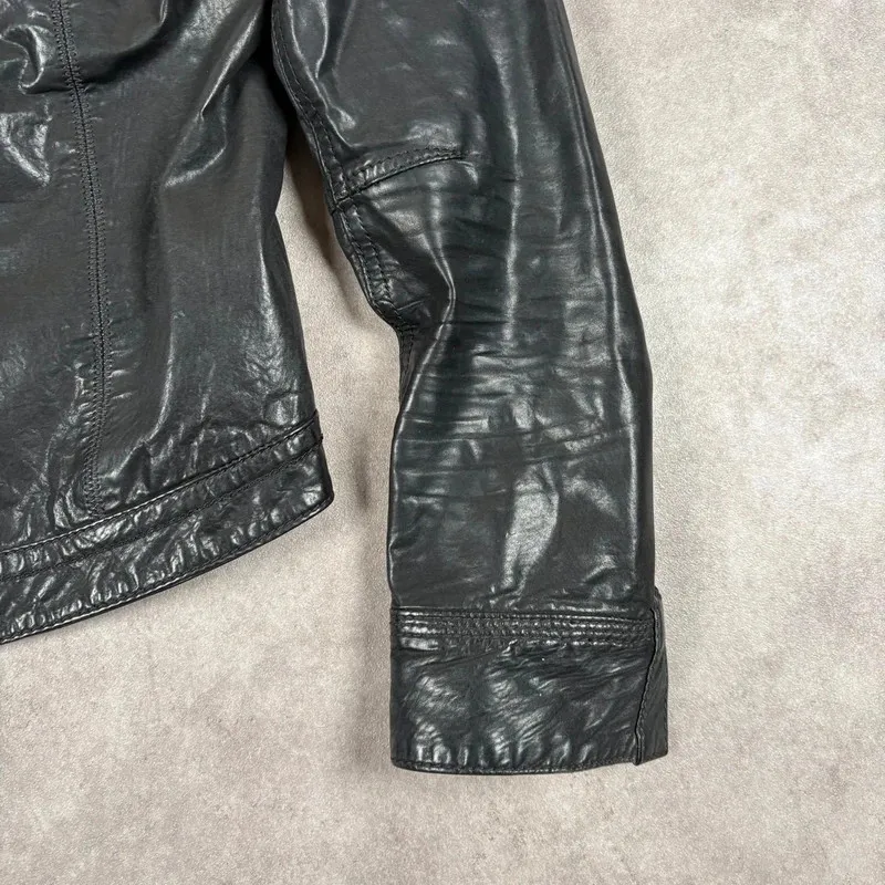 Grunge patchwork leather jacket "Groove Jacket" 2013 Marithé François Girbaud Vintage Very nice fitted cut Numerous seam details Fine leather, pleasant to wear 9
