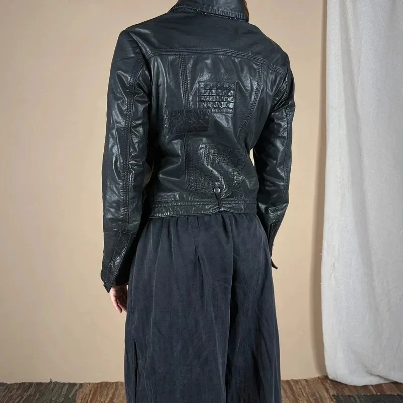 Grunge patchwork leather jacket "Groove Jacket" 2013 Marithé François Girbaud Vintage Very nice fitted cut Numerous seam details Fine leather, pleasant to wear 4