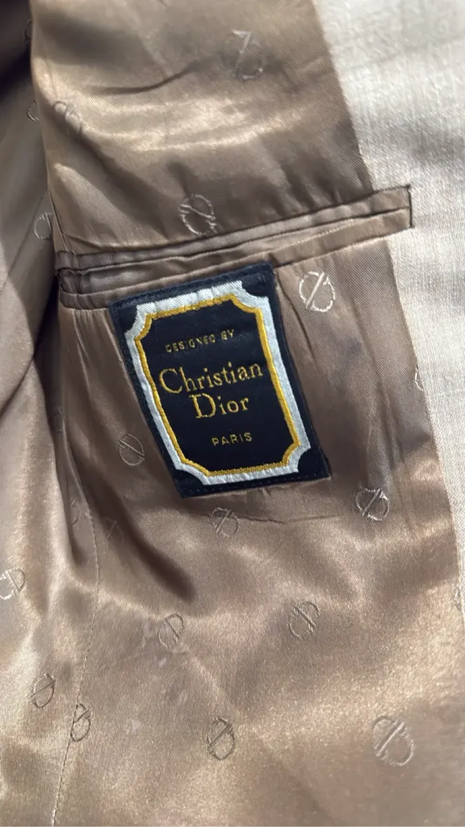 Veste blazer Christian Dior pour homme, beige moucheté, avec de larges revers, doublure monogrammée CD, fabriquée par Hart Schaffner & Marx. 5