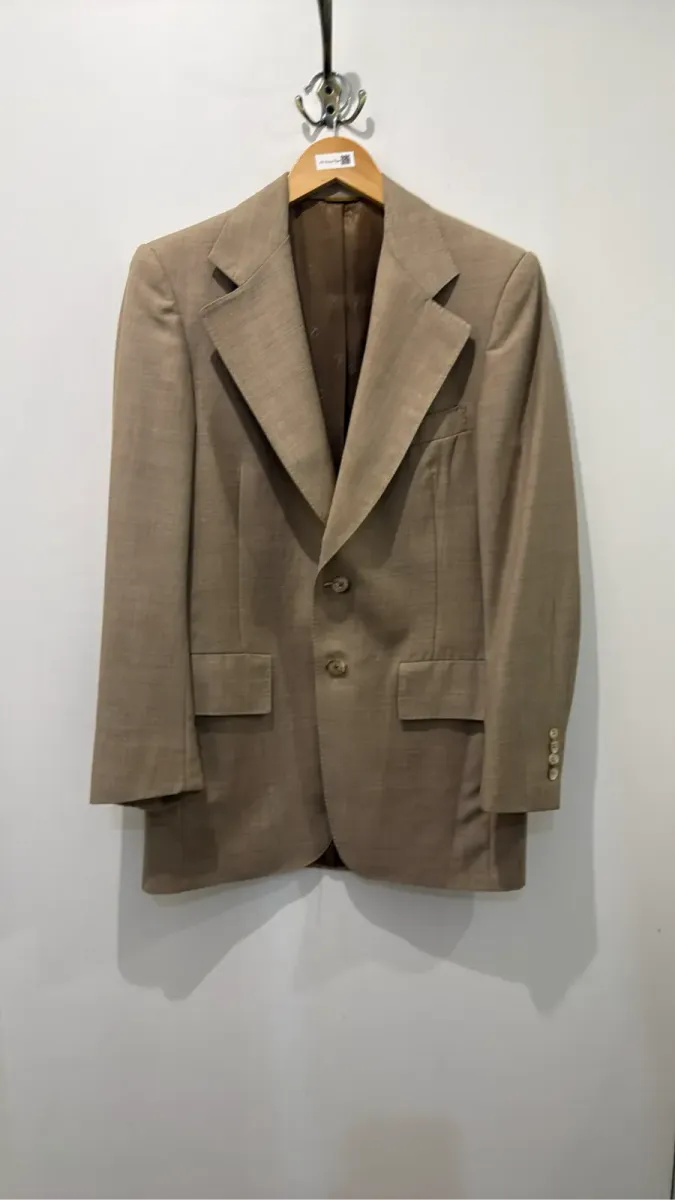 Veste blazer Christian Dior pour homme, beige moucheté, avec de larges revers, doublure monogrammée CD, fabriquée par Hart Schaffner & Marx.