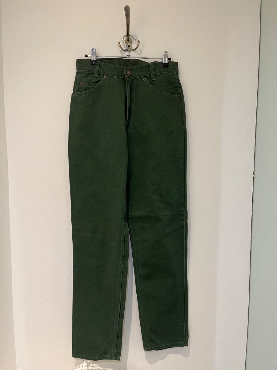 Jean Levi's orange tab 