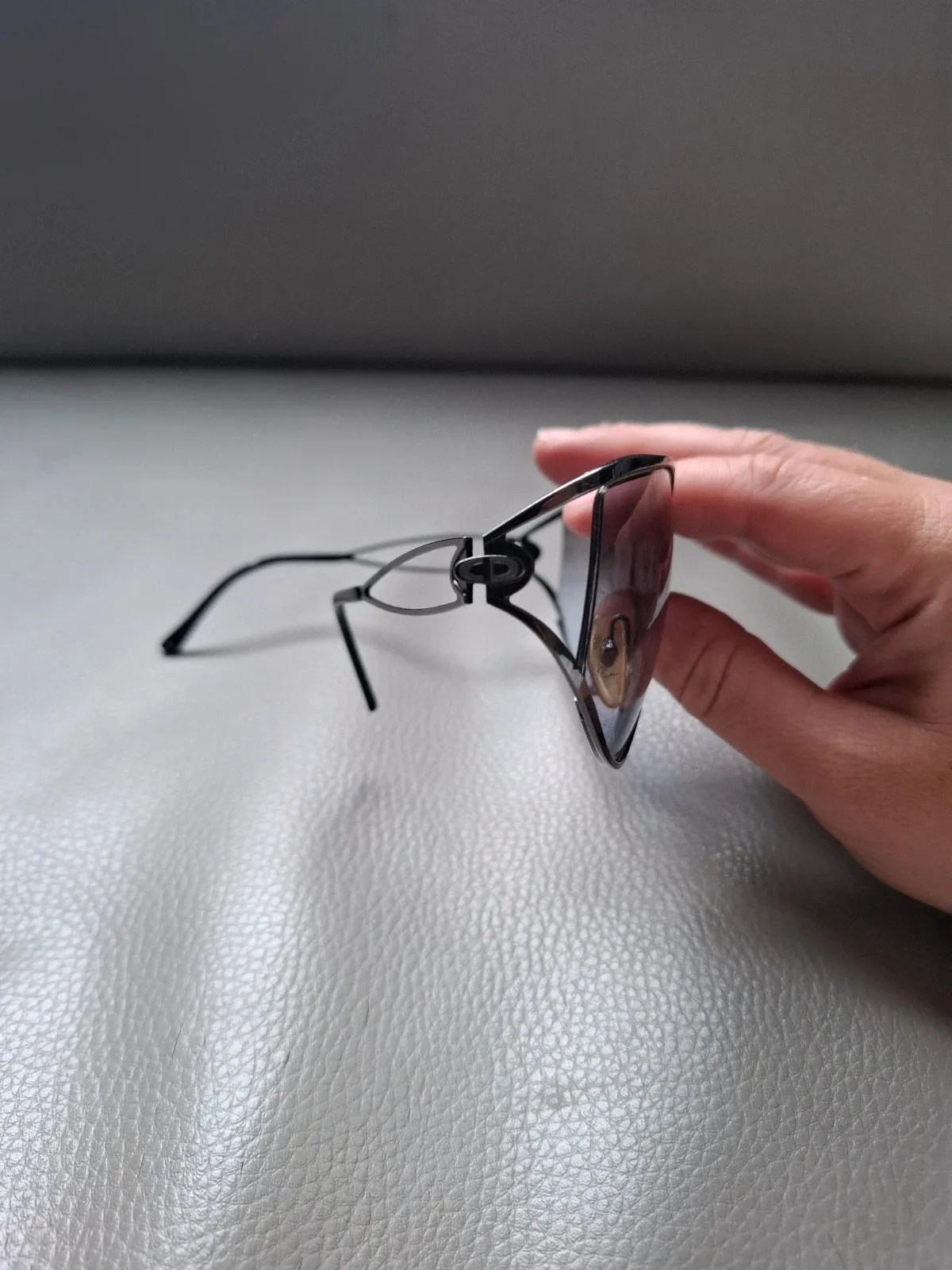 Christian Dior glasses in grey and black, vintage accessory from the couture house. Very good condition. 4