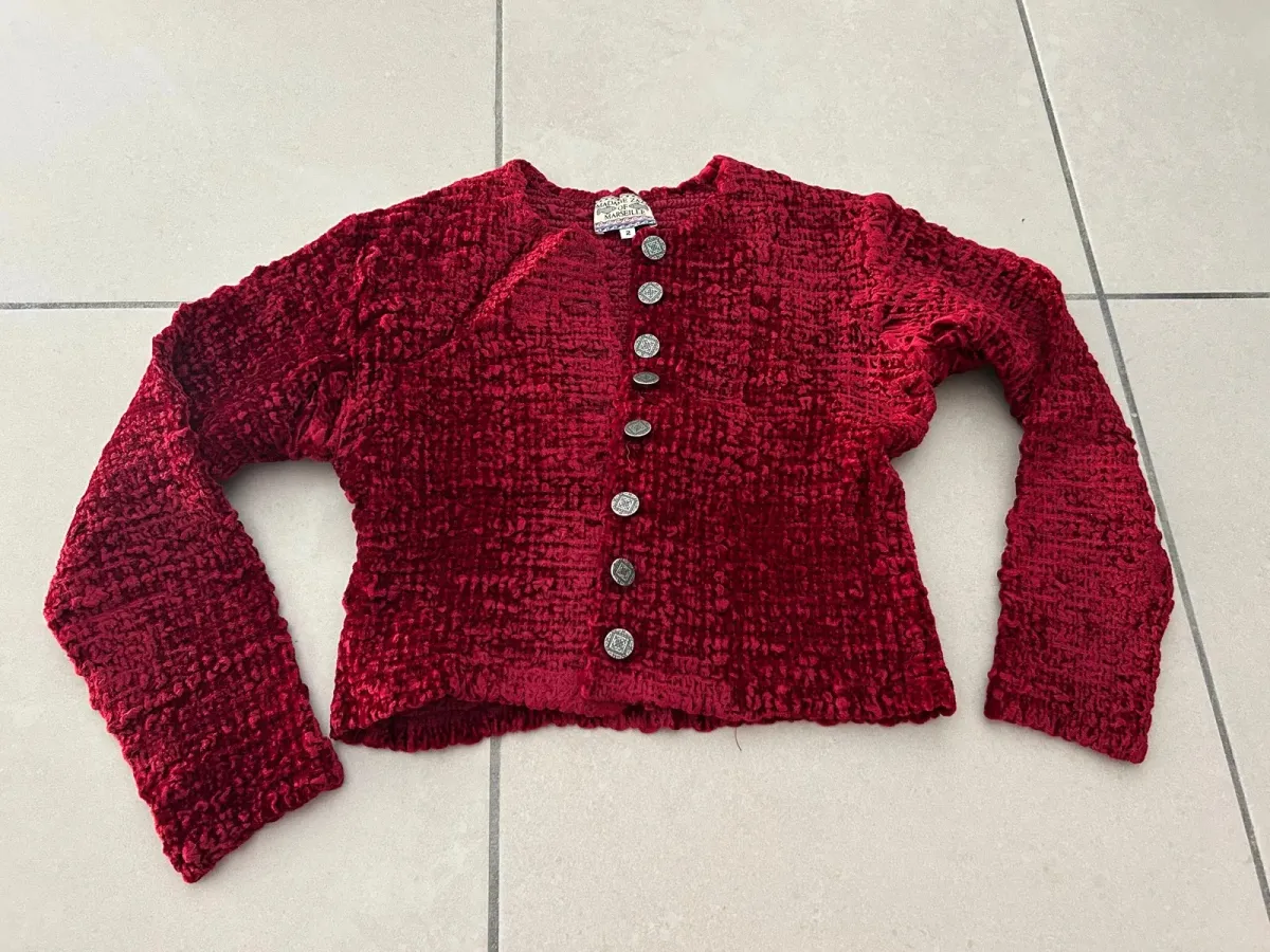 Gilet vintage femme Madame Zaza Of Marseille, couleur bordeaux, taille S, en très bon état. 2