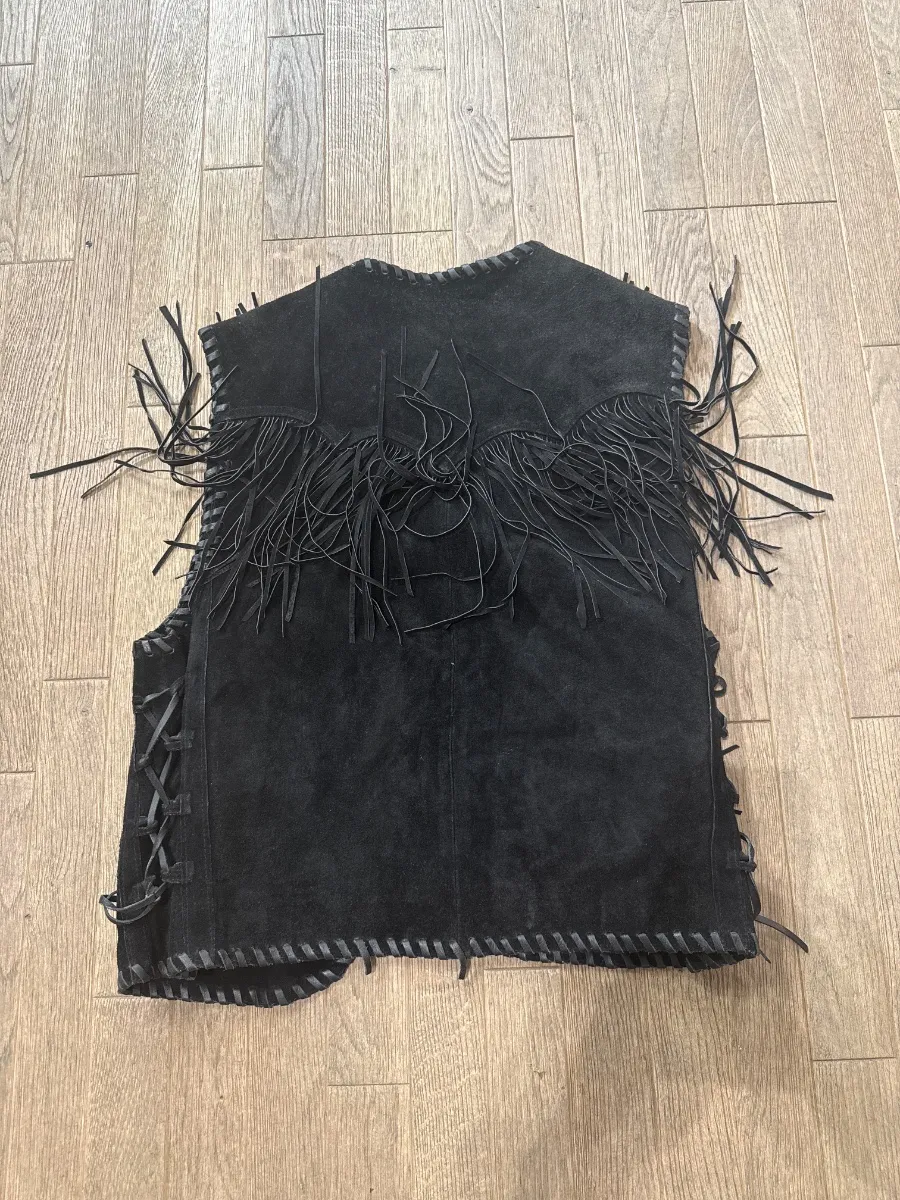 Black suede fringed vest, Redskins, size L — cowboy western, Beyoncé, 1980s-1990s 6