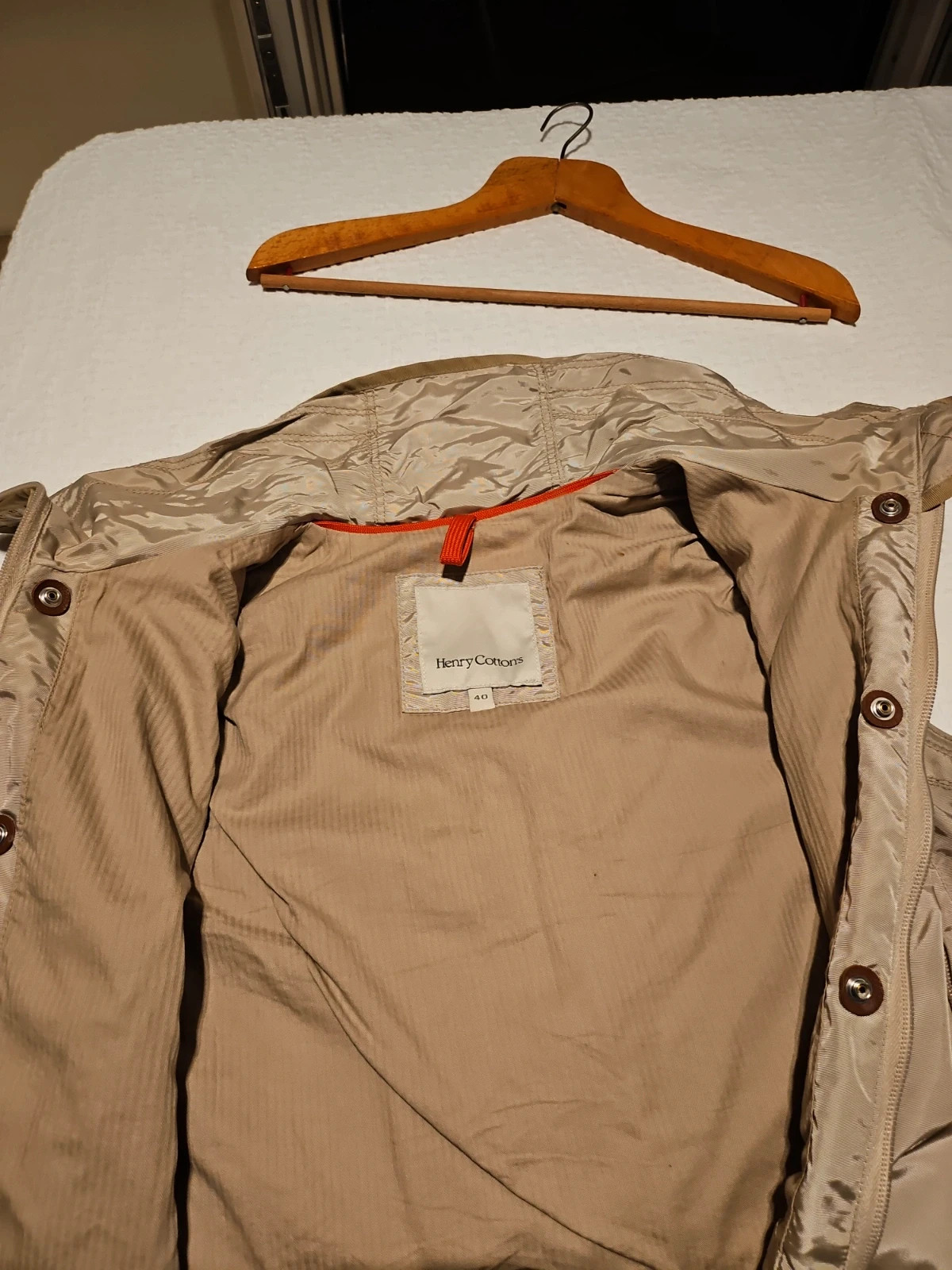 Gilet uomo con rifiniture 4