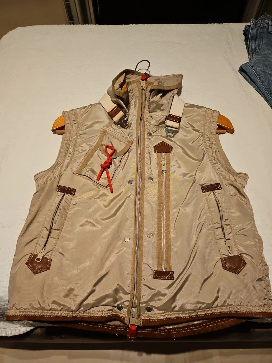 Gilet homme avec finitions