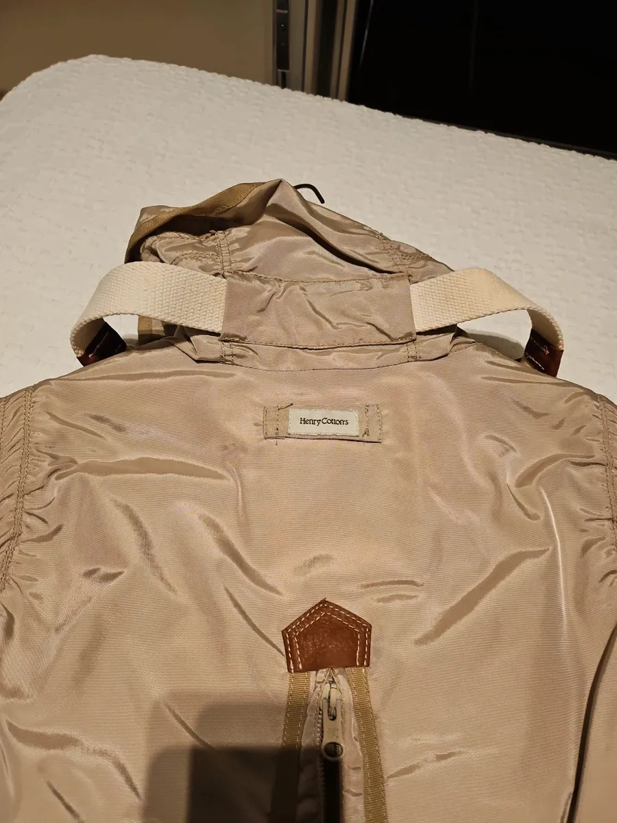 Gilet homme avec finitions 3