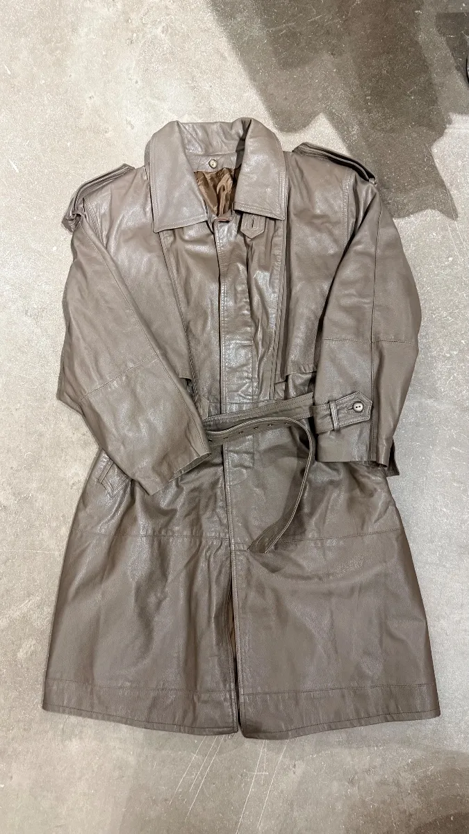 1980s light brown leather coat 4
