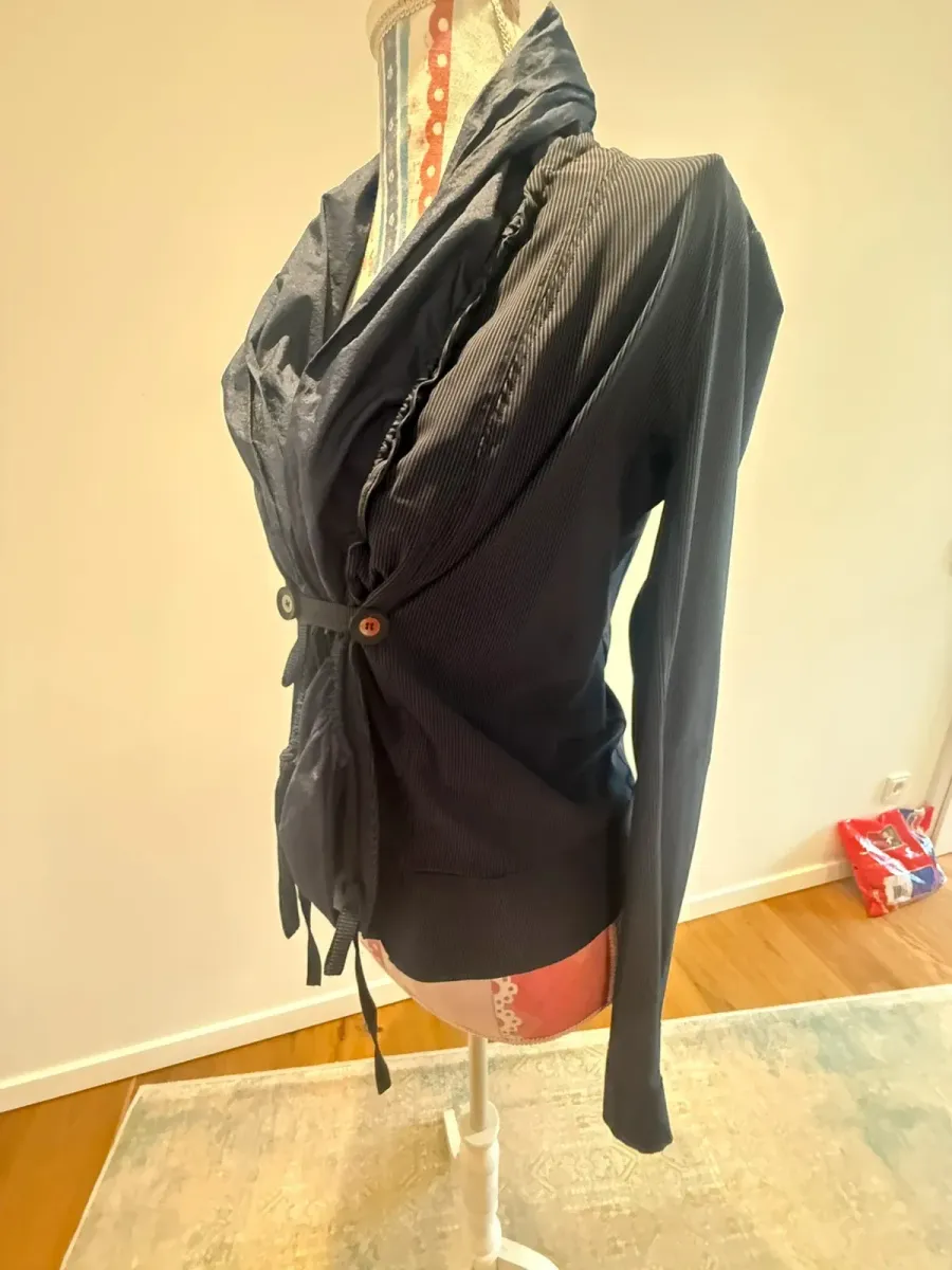 Short, part of a Jacket + Short set - Jacket IMP-202607-NR3Q and Shorts IMP-202607-PAJ3 8