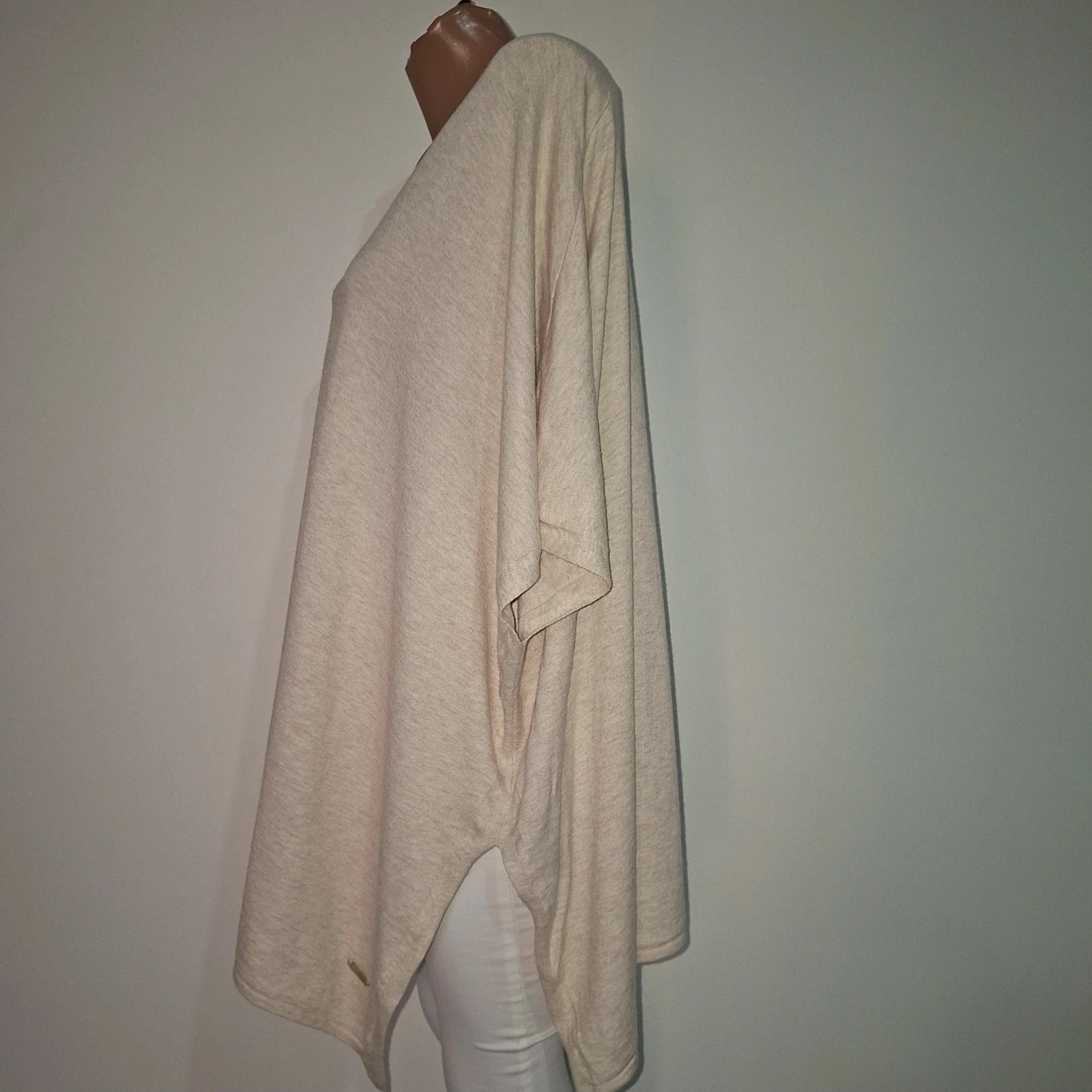 In ottime condizioni Veste M-L 4