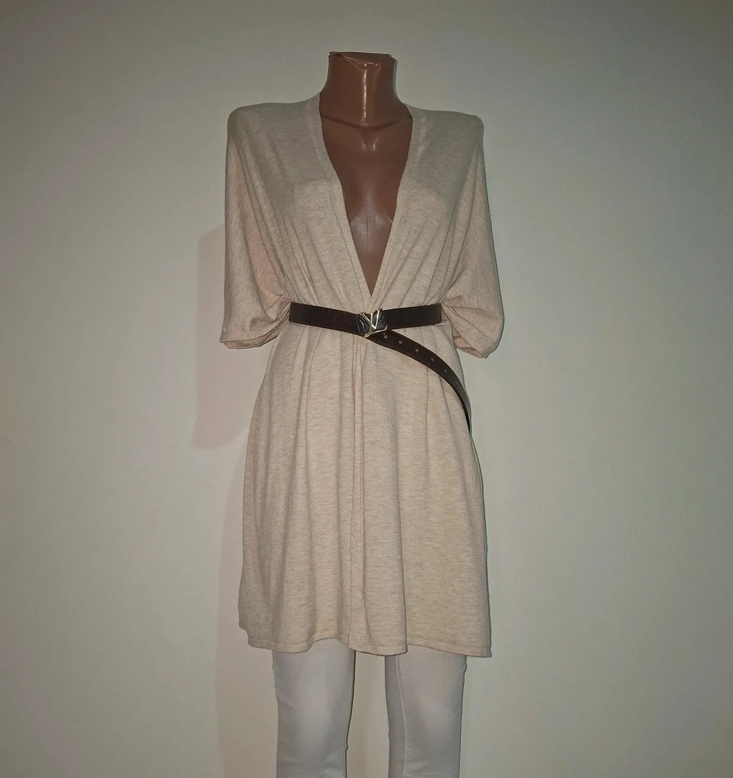 In excellent condition. Fits M-L