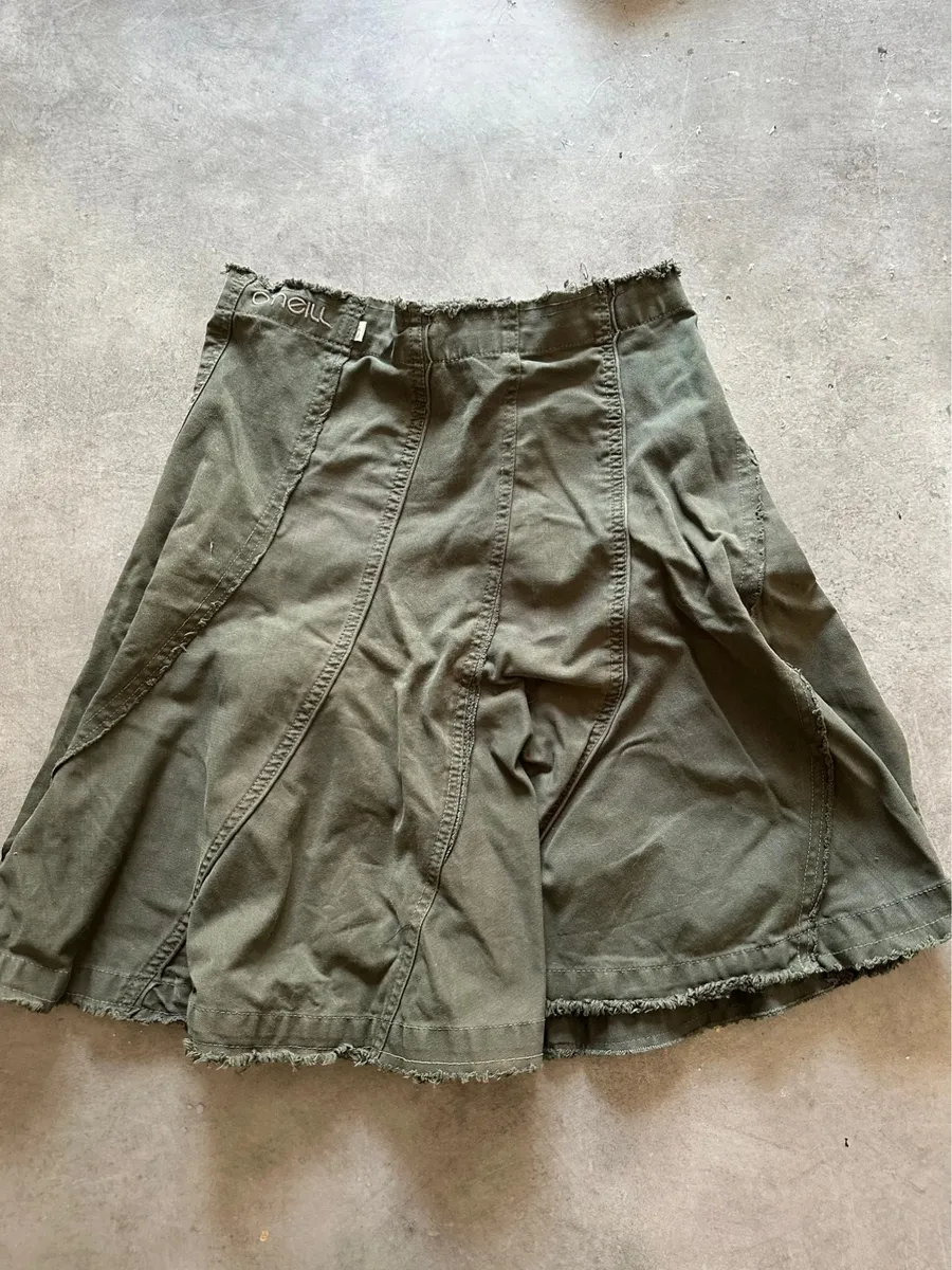 tres bon état taille XS #vintage #y2k #2000 #yesstyle #yessica #oneill