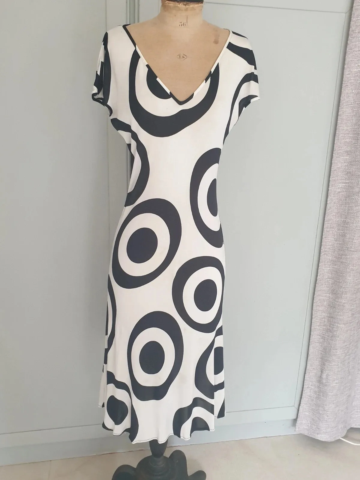 Versace Jeans Couture dress, vintage piece from the Italian house's couture line. Very good condition. Size L (40). 1