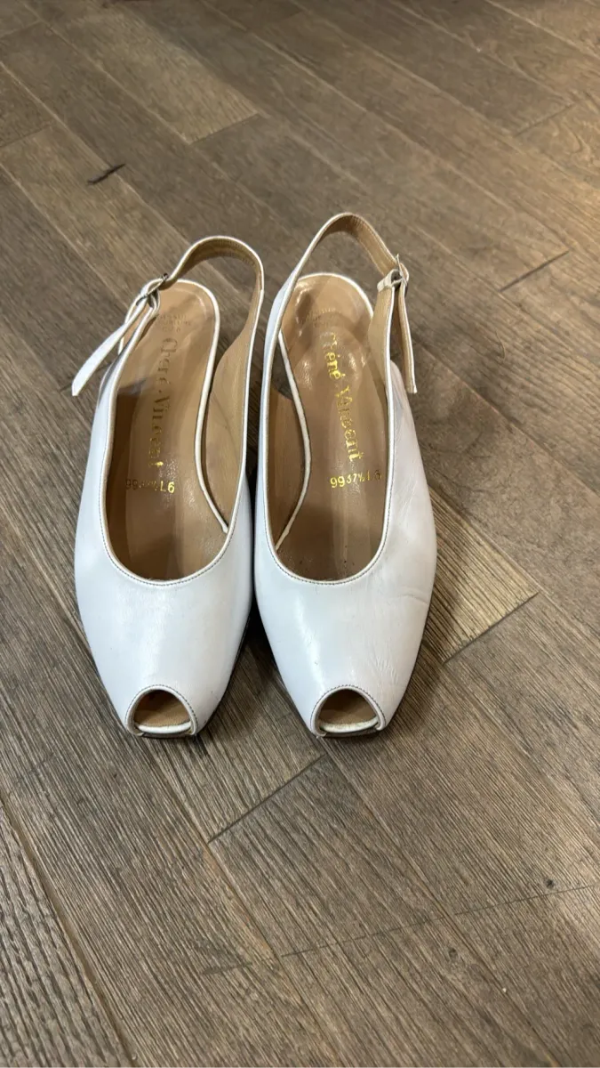 White leather peep-toe slingback sandals with a small block heel, made in France.