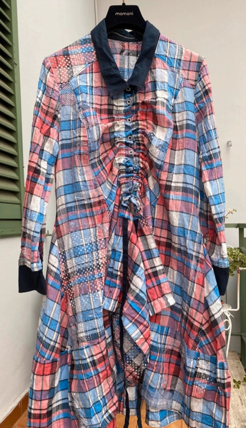 Robe Veste Longue Chemise Taille 40 Épaules 40cm, aisselles 50cm, longueur milieu dos 93cm, longueur manche 54cm