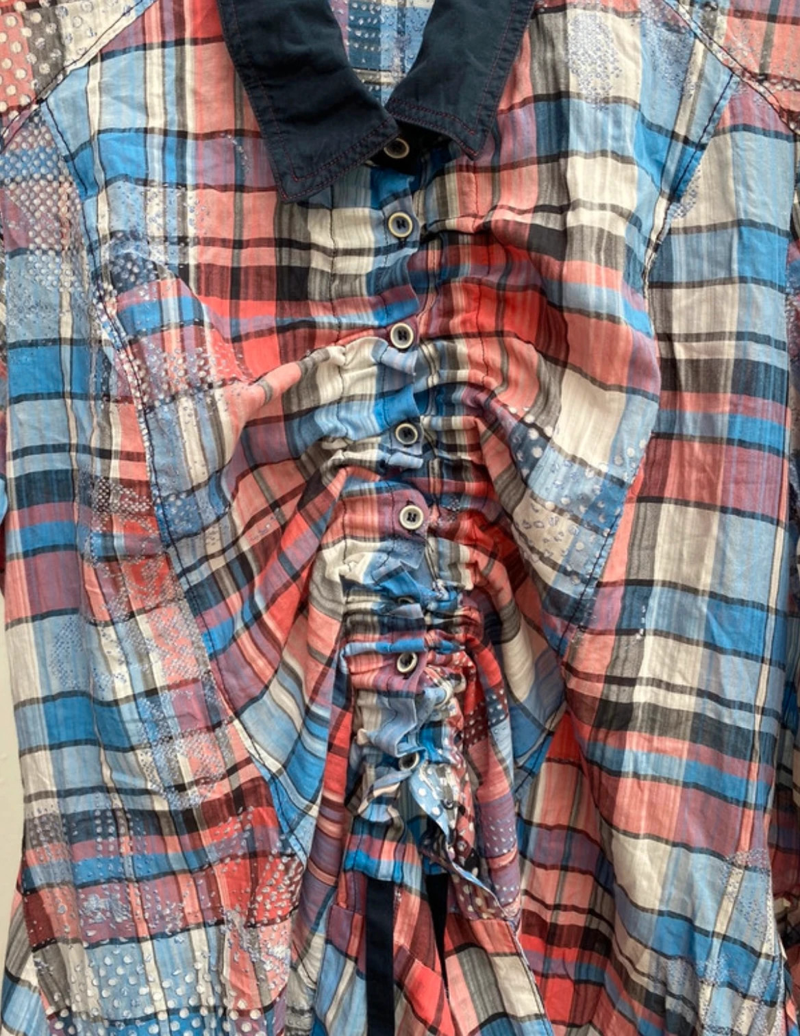 Robe Veste Longue Chemise Taille 40 Épaules 40cm, aisselles 50cm, longueur milieu dos 93cm, longueur manche 54cm 3