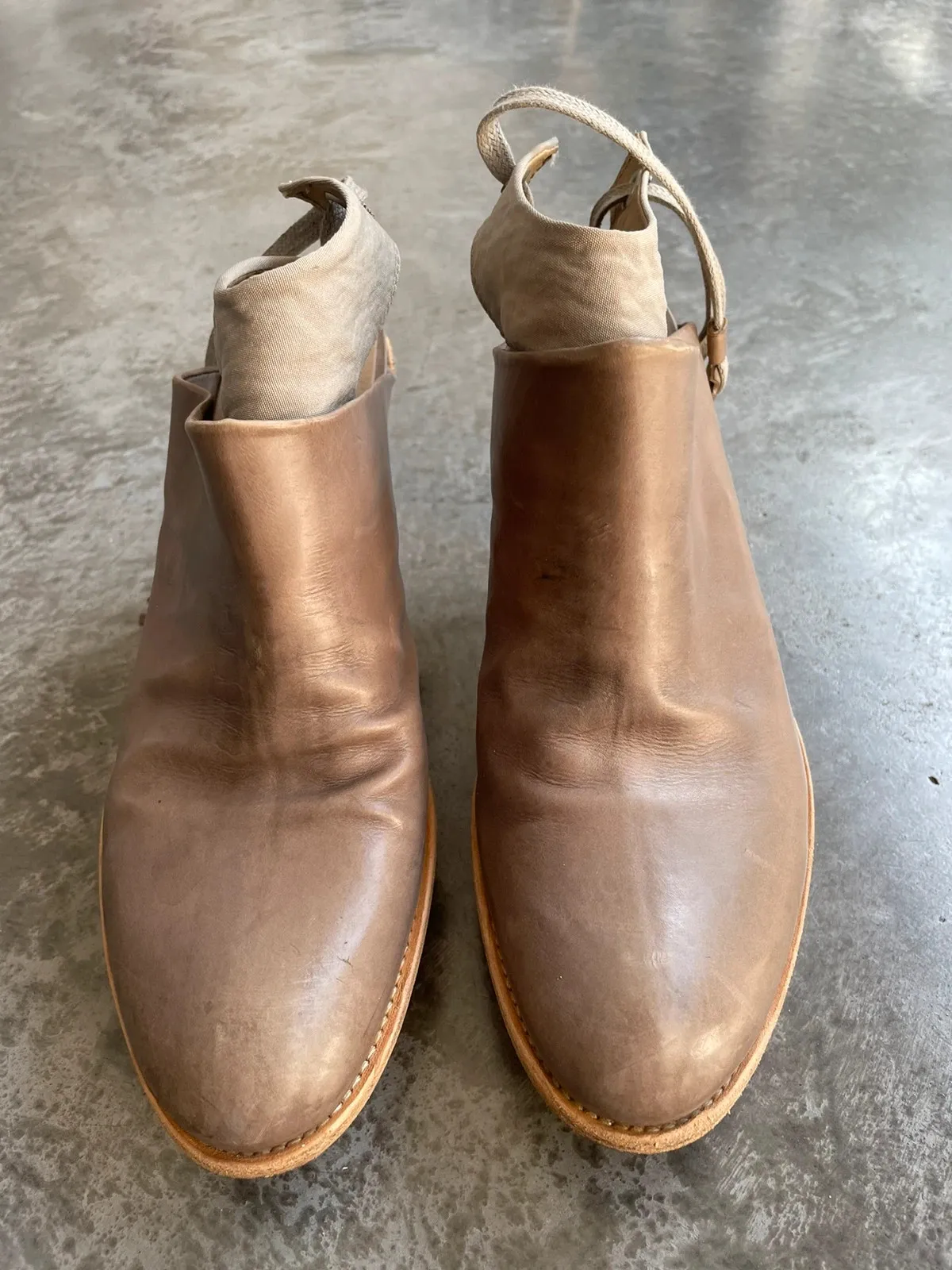 Marithé + François Girbaud pumps in beige and brown, taupe shade. Vintage designer piece. Size 39. 7