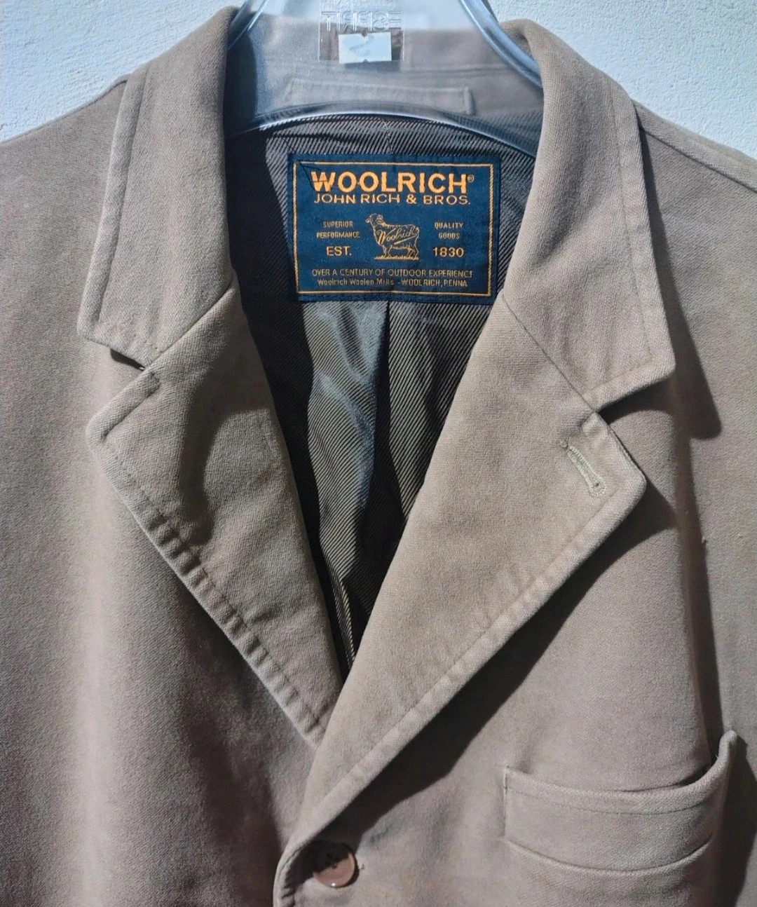 Giacca primaverile uomo Woolrich taglia L
Ottime condizioni
Misure in foto 2