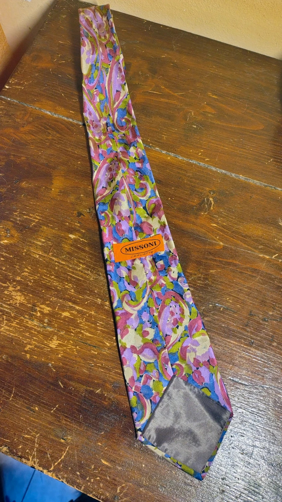 Cravatta Missoni 100% seta in ottime condizioni