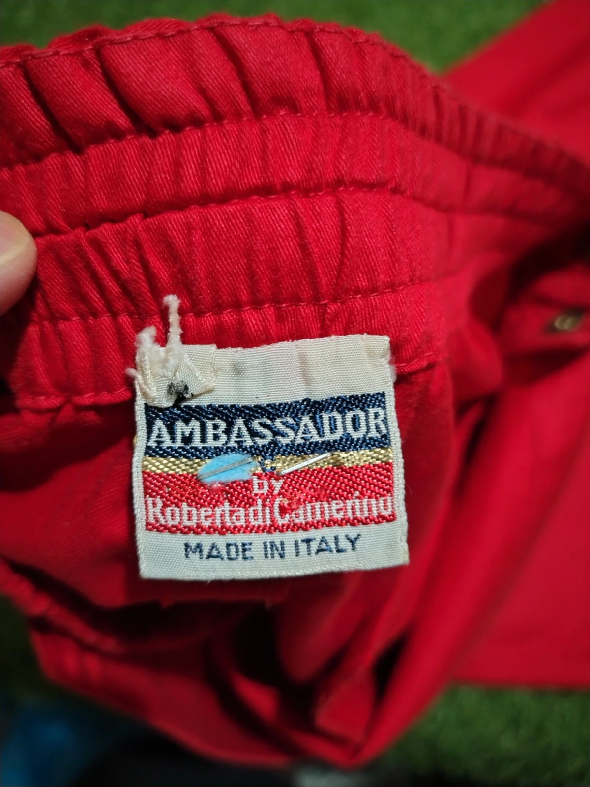 Pantaloni Roberta di Camerino tg 42
Ottime condizioni
Misure in foto 7