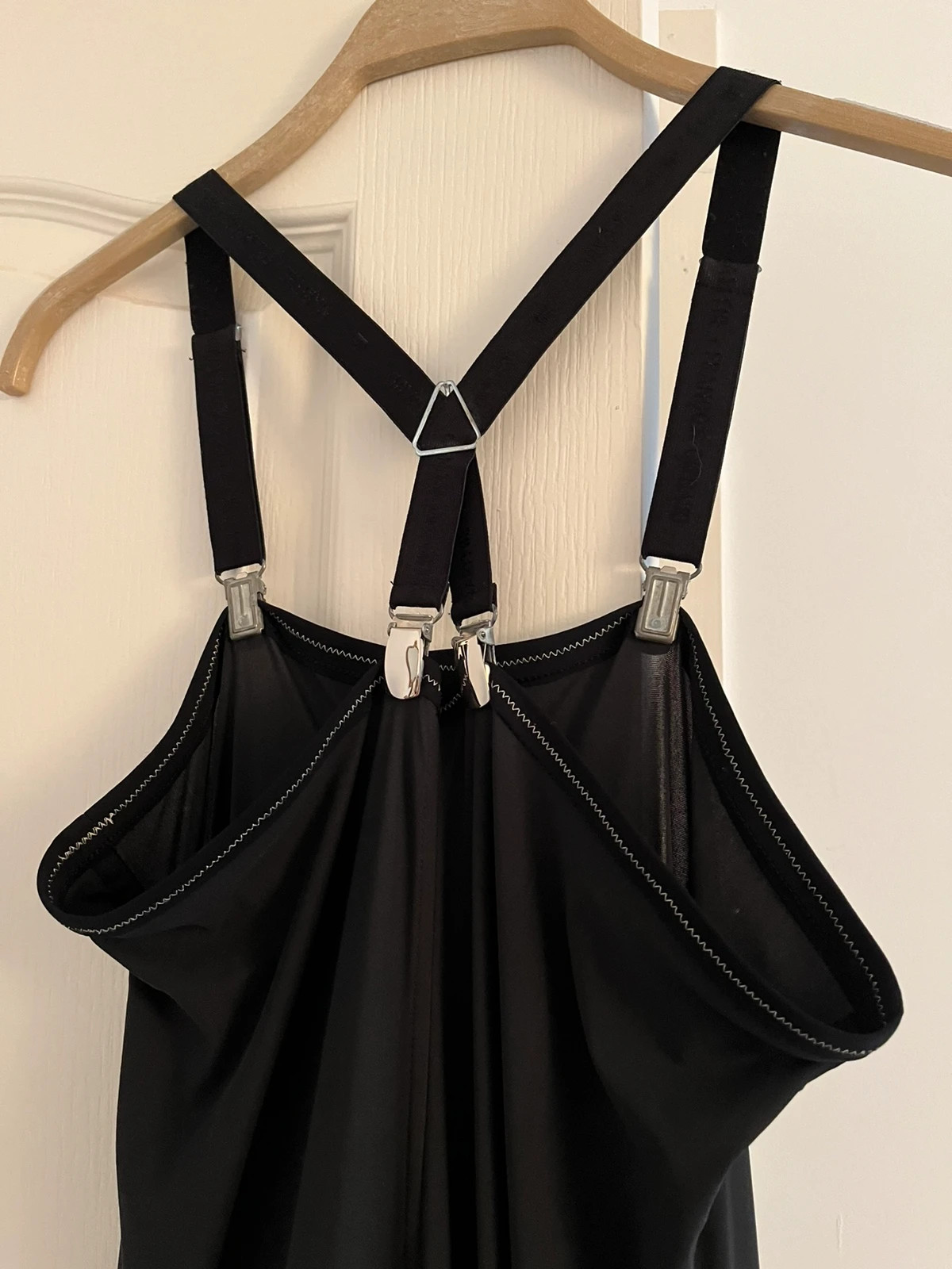 Robe longue bustier 110 cms que l’on peut porter sur le haut assorti avec des bretelles à clipser 4