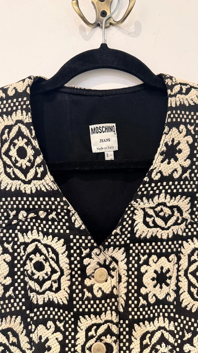 Vest 3