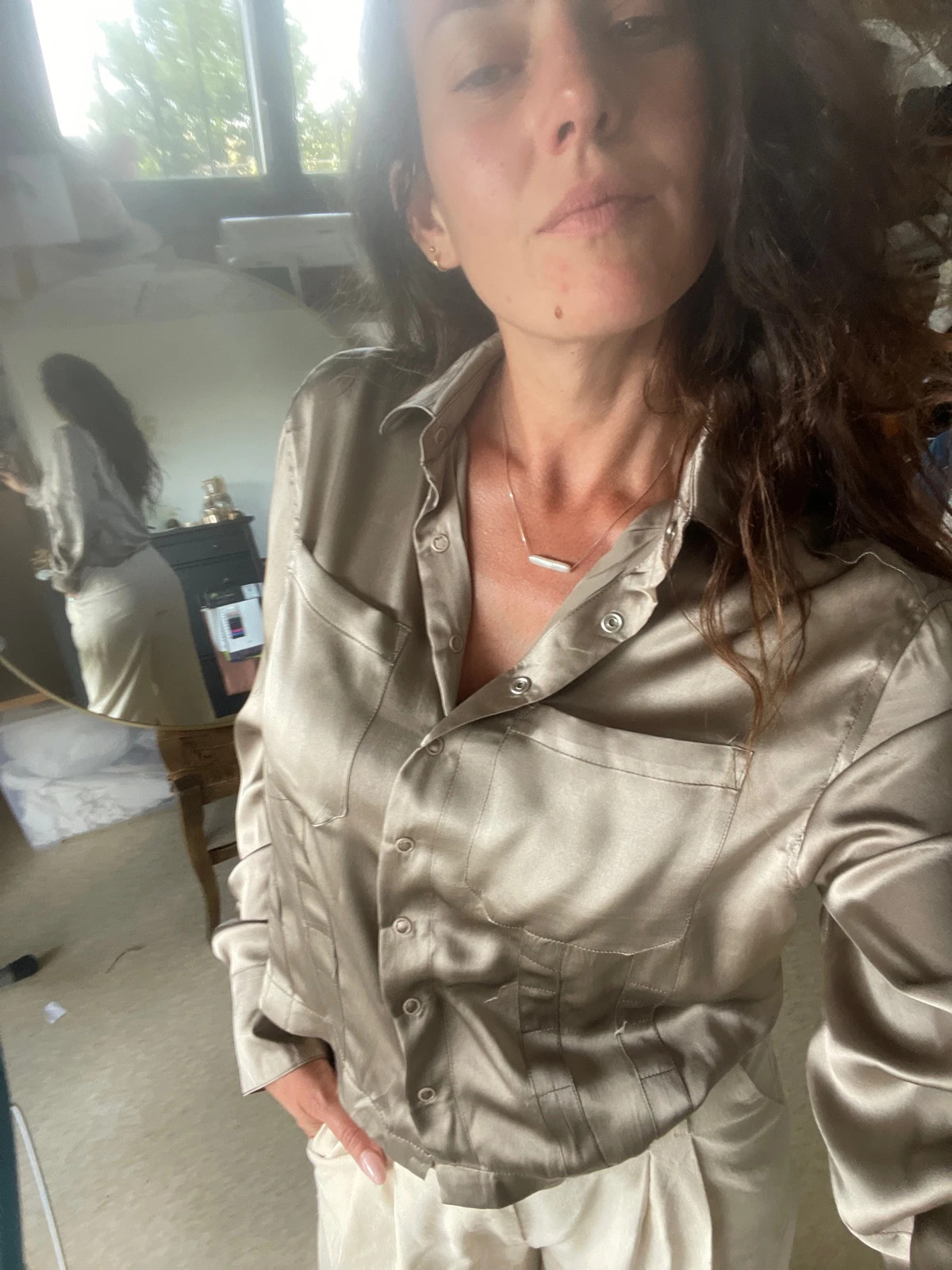 Chemisier en soie taille 38 satin
100% soie 8