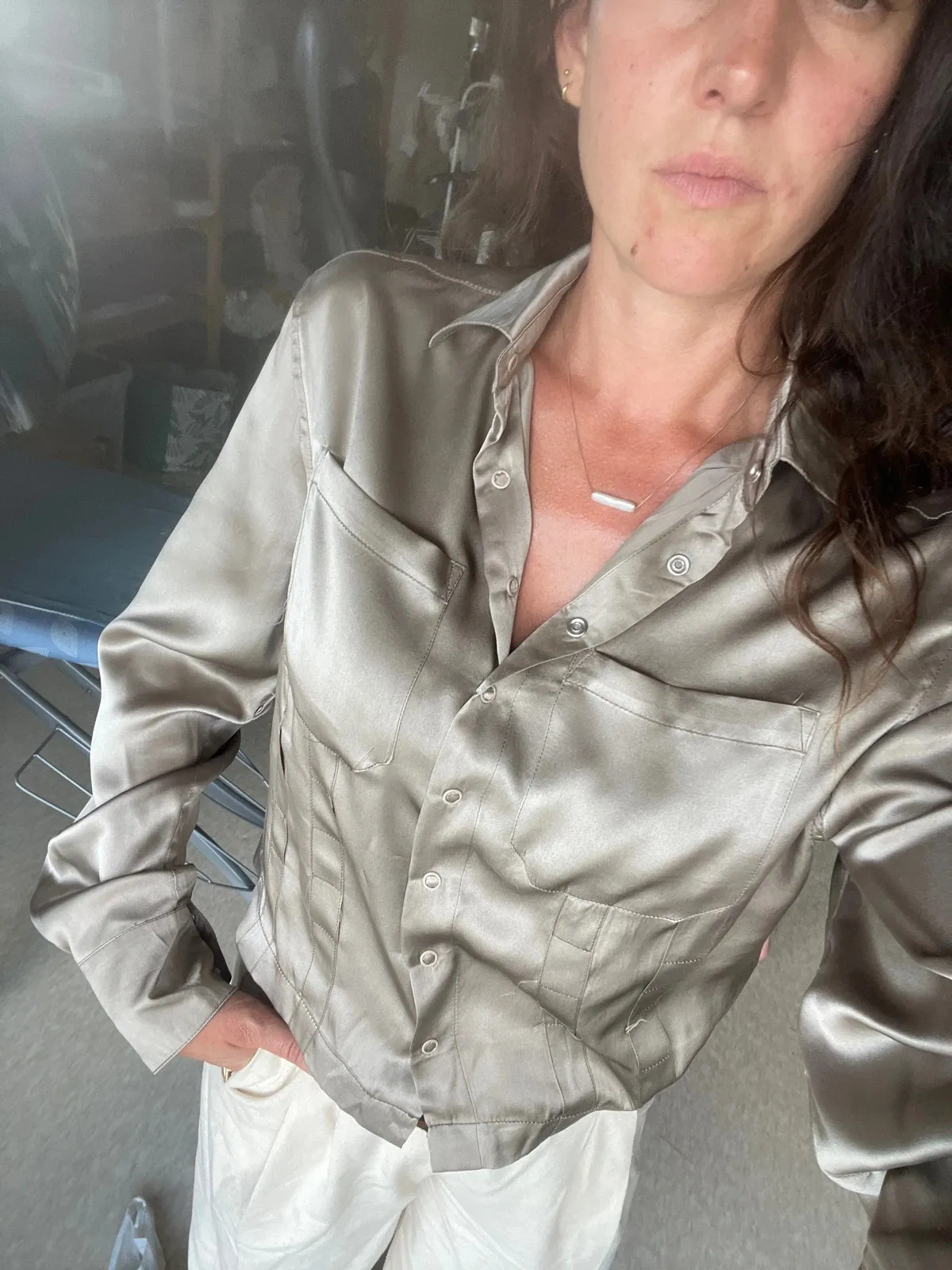 Silk satin blouse, size 38
100% silk 9