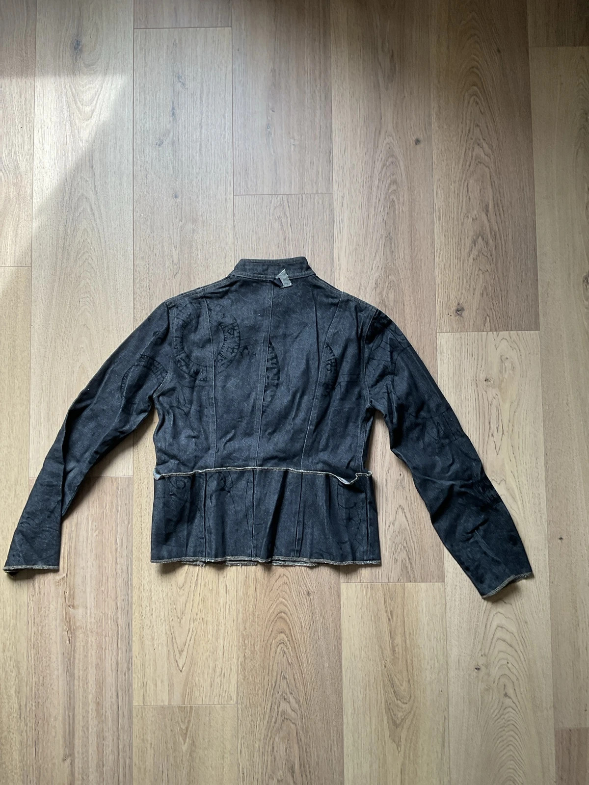 Très belle veste en jean Biche de Bere
Très beaux détails

Comme neuve 2