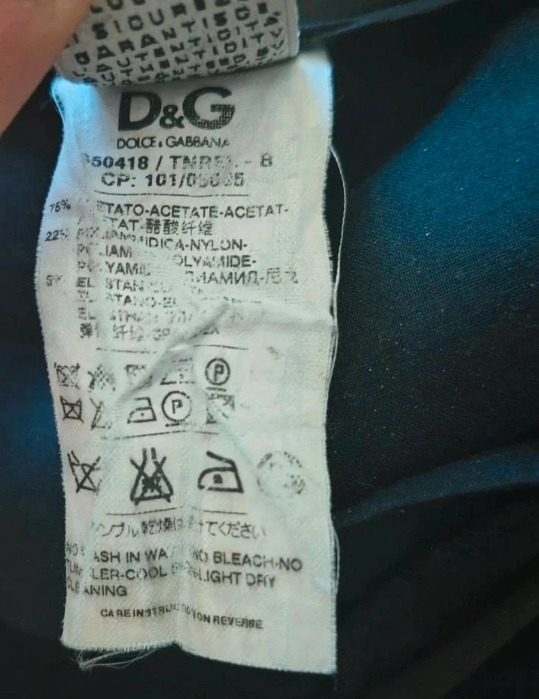 Pantaloni donna Dolce & Gabbana taglia 44
Ottime condizioni, mantenuti benissimo
Misure in foto 5