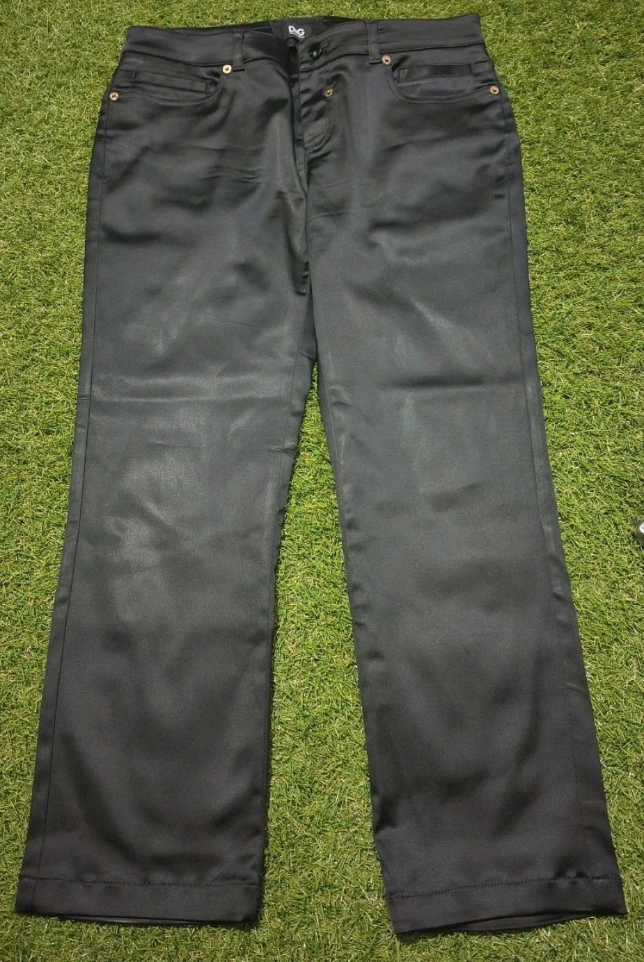 Pantaloni donna Dolce & Gabbana taglia 44
Ottime condizioni, mantenuti benissimo
Misure in foto 3
