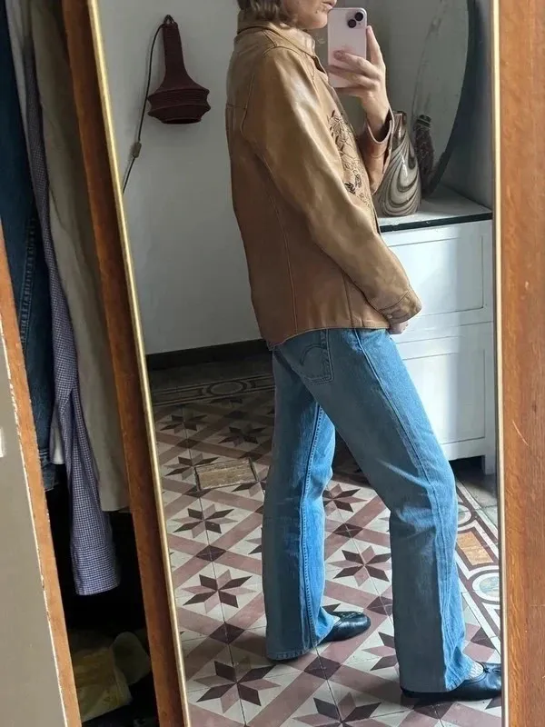 Belle chemise en cuir vintage Broderie fleurs sur le devant Taille m Très bon état 3