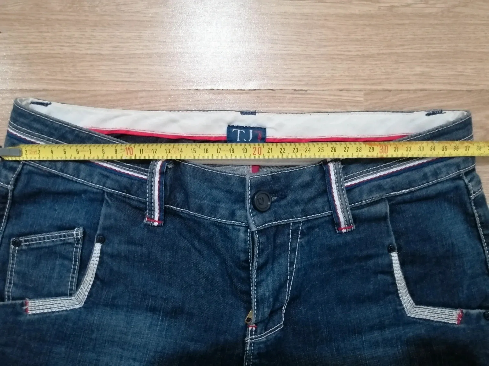 Capri Trussardi Jeans 12