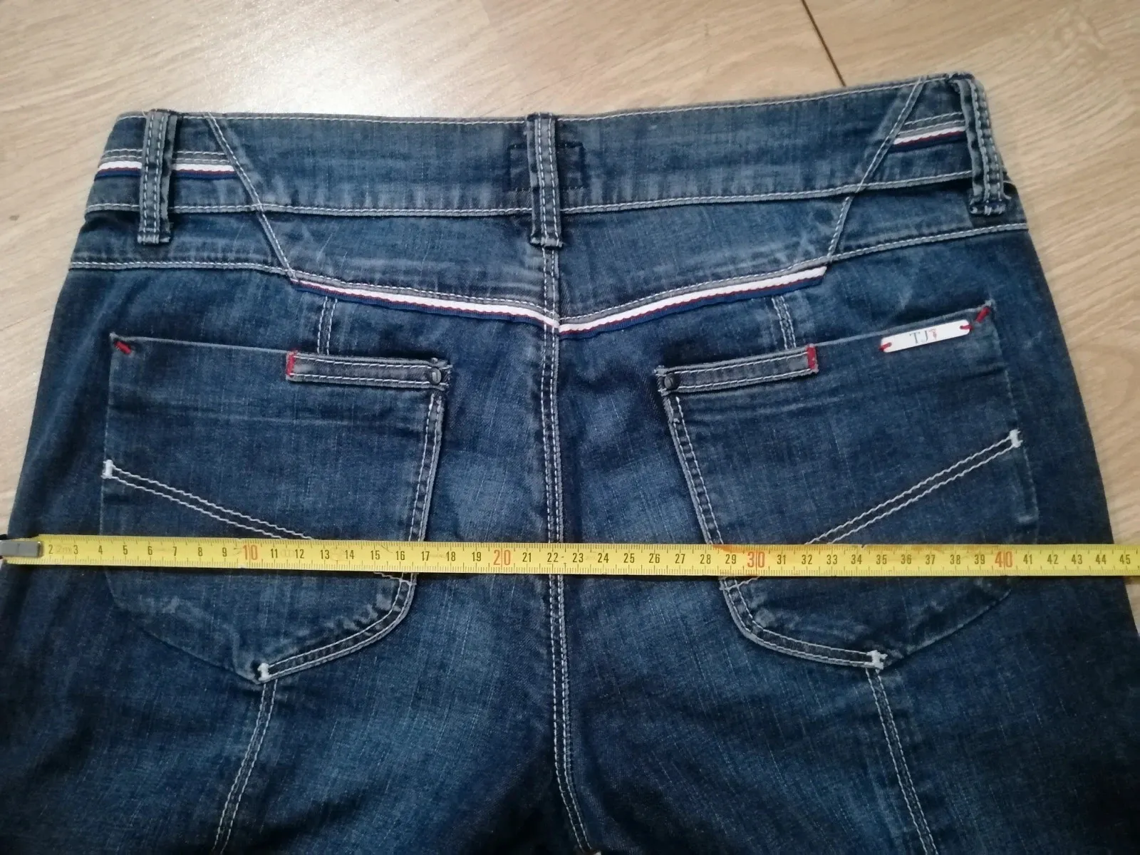 Capri Trussardi Jeans 13