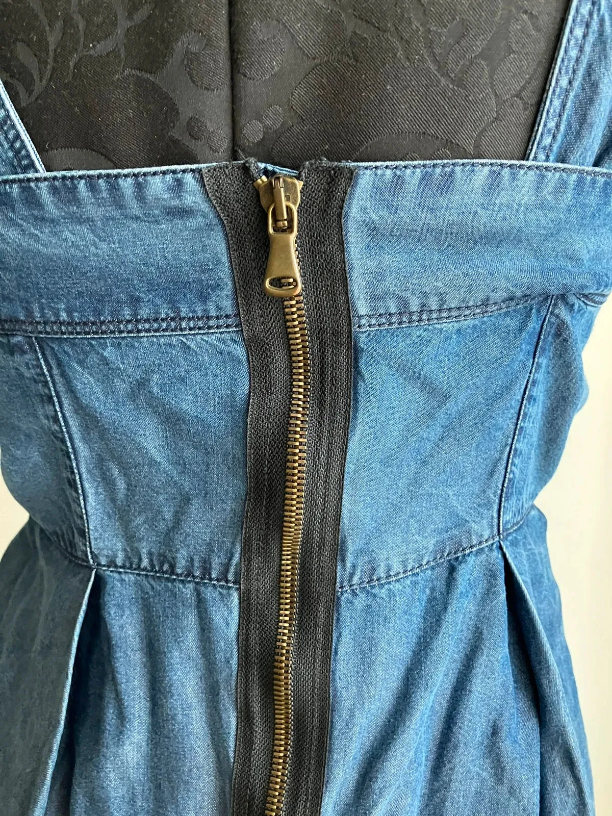 Cop Copine denim dress in sky blue, vintage 2000s piece from the French brand. Very good condition. Size S (36). 6