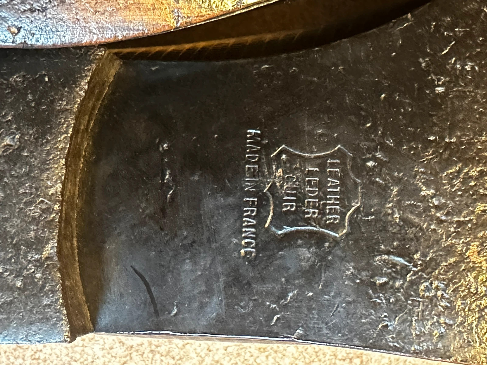Ttrès bon état. Pointure 40 française.Taille normalement.Longueur à l'intérieur de la chaussure : 25,6cm 14